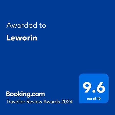 Leworin Apartment Stirling Bagian luar foto