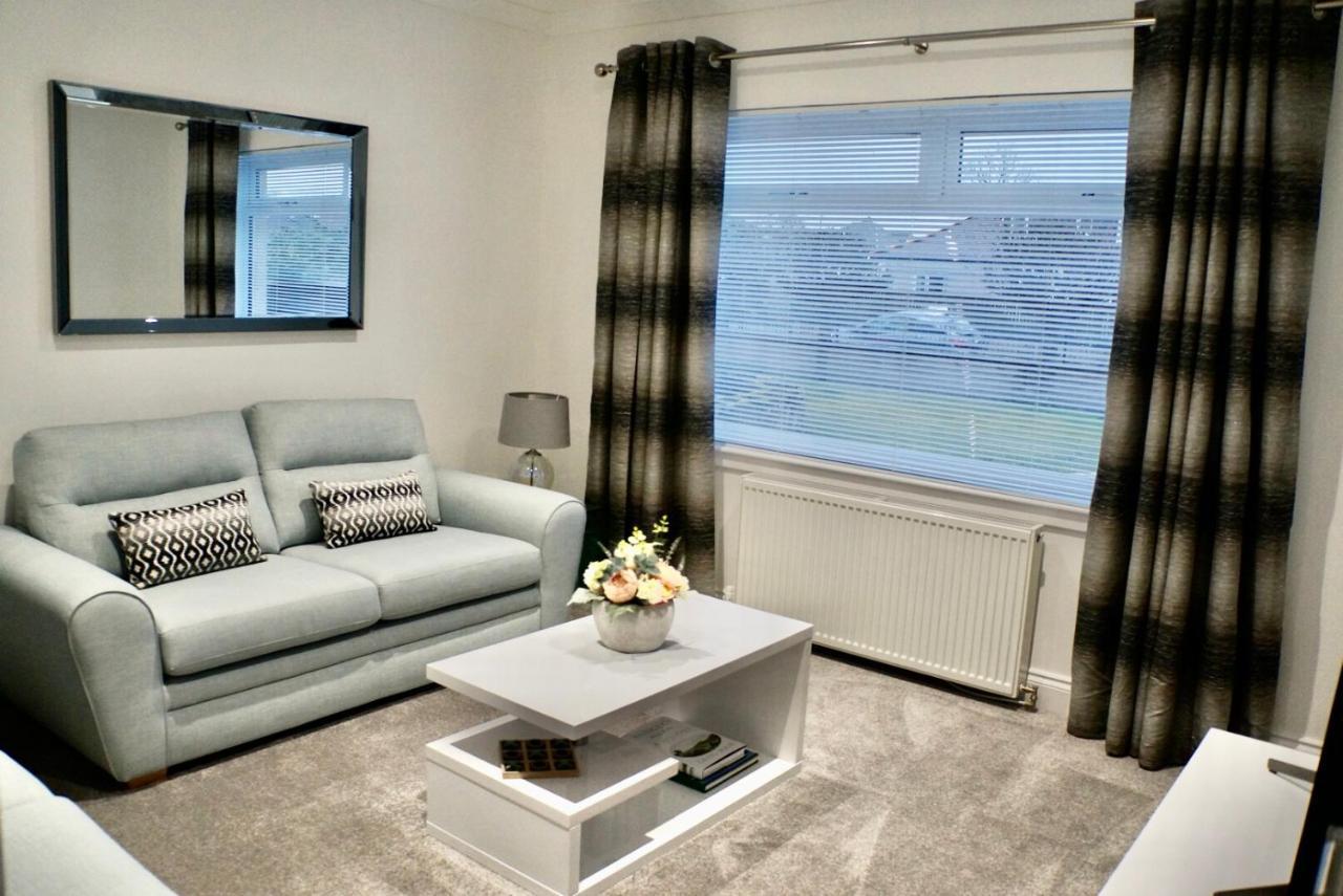 Leworin Apartment Stirling Bagian luar foto