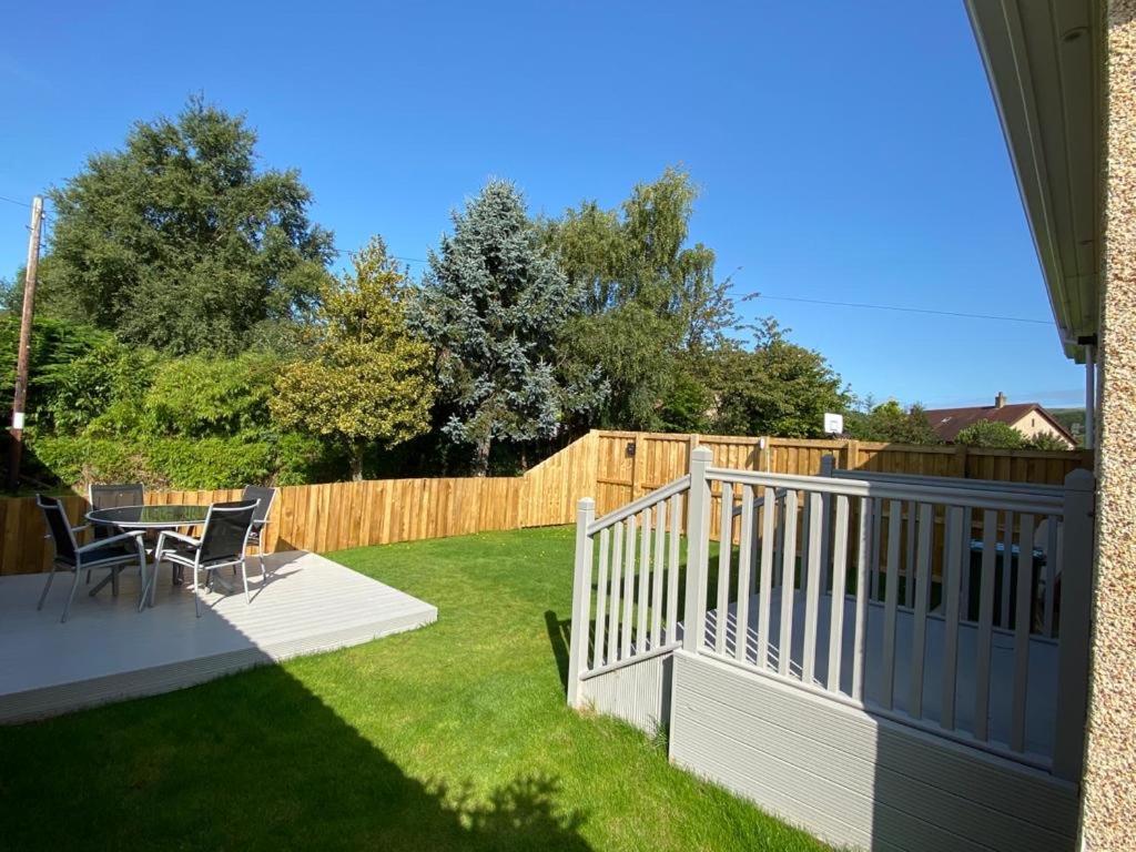 Leworin Apartment Stirling Bagian luar foto